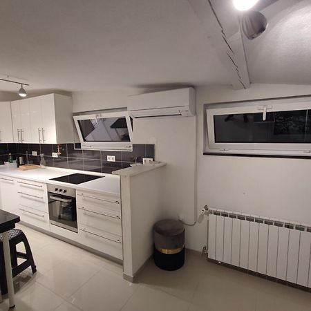 Apartmani Vijecnica サラエヴォ エクステリア 写真