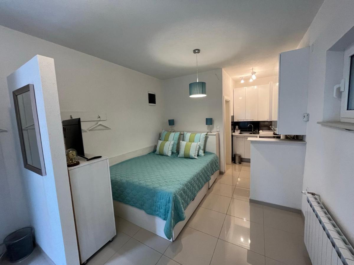 Apartmani Vijecnica サラエヴォ エクステリア 写真